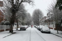 Met Office Issues Snow and Ice Warning for London