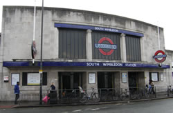 South Wimbledon tube station